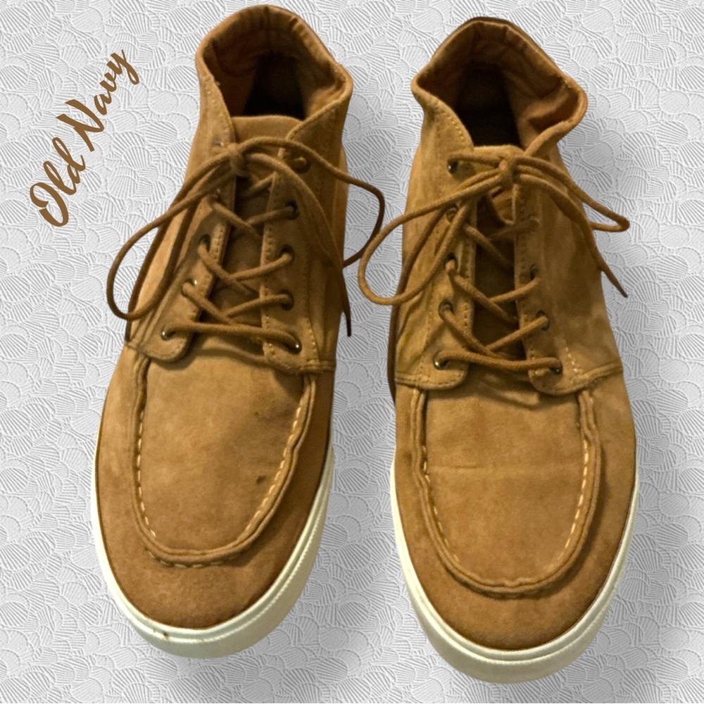 🌸OLD NAVY TAN FAUX-SUEDE MID TOP MOCCASINS